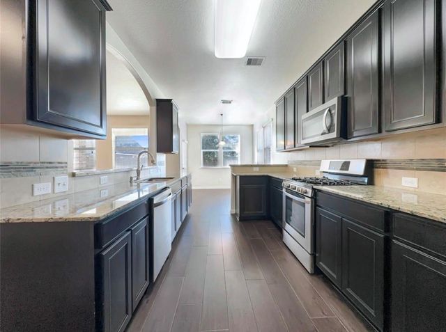 8311 Bay Oaks Drive, Baytown, TX 77523