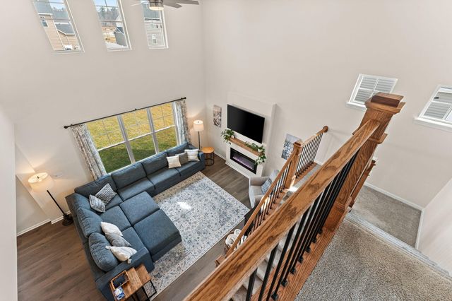 3854 Wild Grove Way, Valparaiso, IN 46385