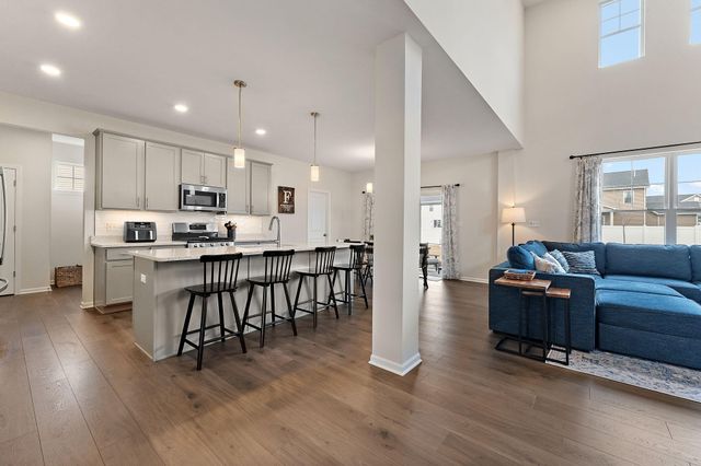 3854 Wild Grove Way, Valparaiso, IN 46385