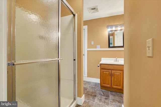 559 WISE AVE, Red Lion, PA 17356