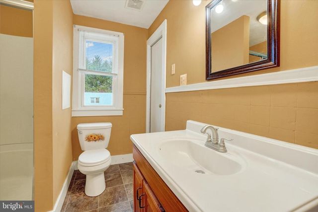 559 WISE AVE, Red Lion, PA 17356