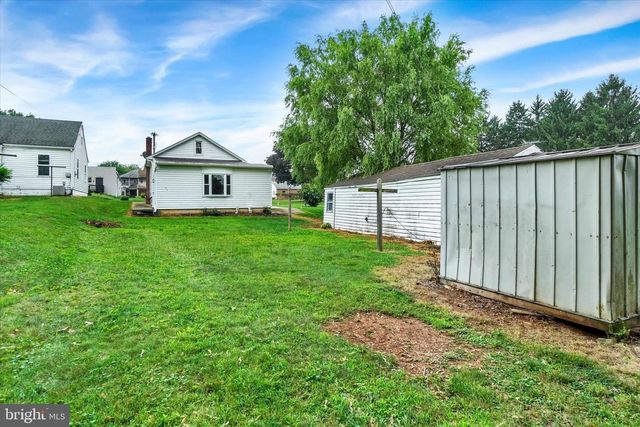 559 WISE AVE, Red Lion, PA 17356