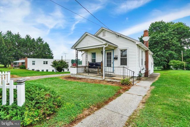 559 WISE AVE, Red Lion, PA 17356