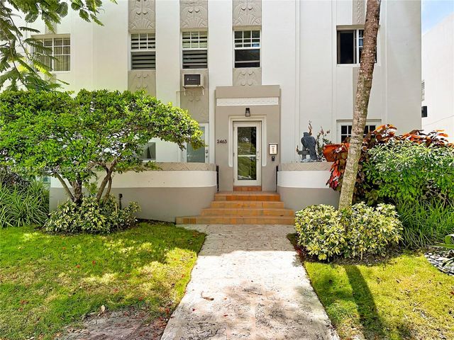 2463 Pine Tree Drive 3, Miami Beach, FL 33140