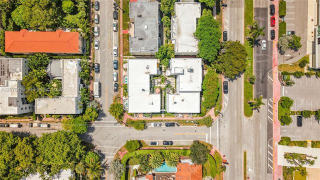 2463 Pine Tree Drive 3, Miami Beach, FL 33140