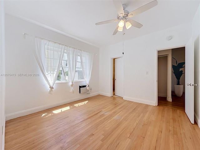 2463 Pine Tree Drive 3, Miami Beach, FL 33140