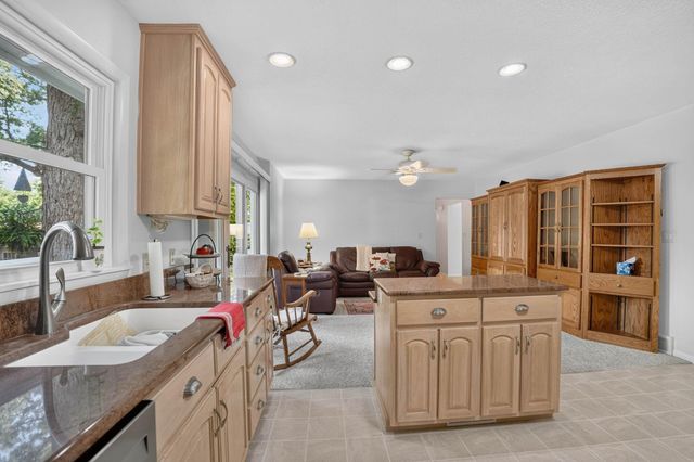 2004 Grand Boulevard, Cedar Falls, IA 50613