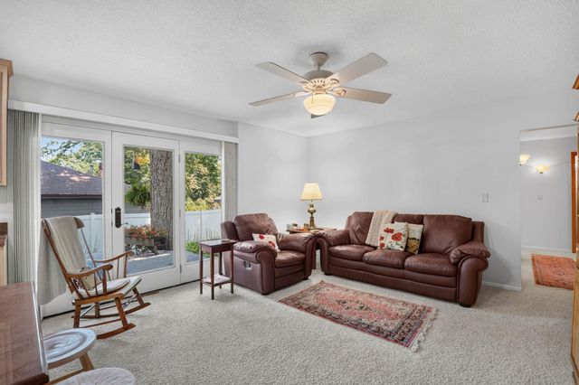 2004 Grand Boulevard, Cedar Falls, IA 50613