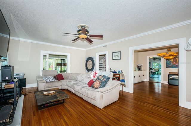 3730 FOSTER HILL DRIVE N, St Petersburg, FL 33704
