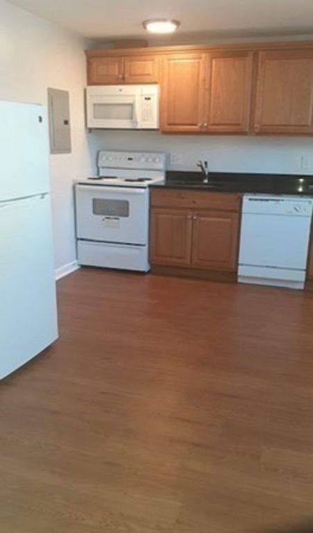 2 Granite St 4, Malden, MA 02148