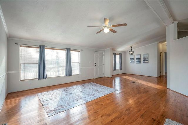 186 Fascination Lane, Linn Valley, KS 66040