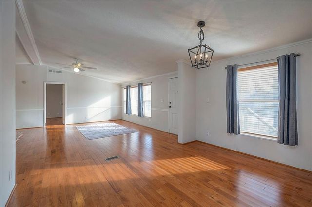 186 Fascination Lane, Linn Valley, KS 66040