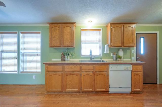 186 Fascination Lane, Linn Valley, KS 66040