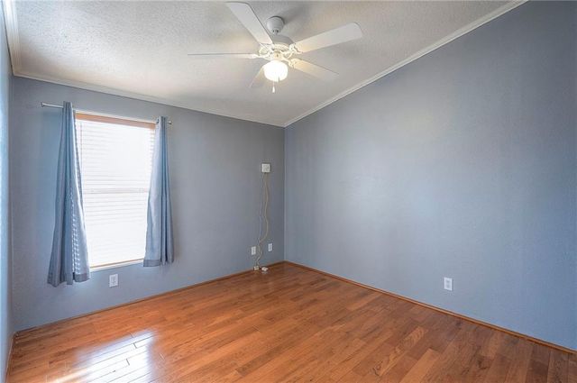 186 Fascination Lane, Linn Valley, KS 66040