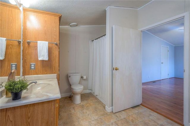 186 Fascination Lane, Linn Valley, KS 66040