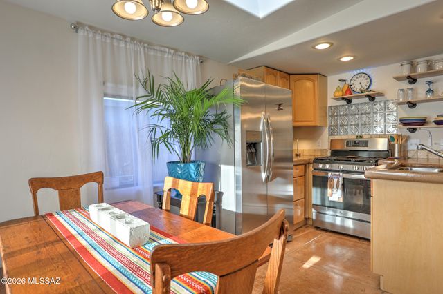 1632 N Tyndall Avenue, Tucson, AZ 85719