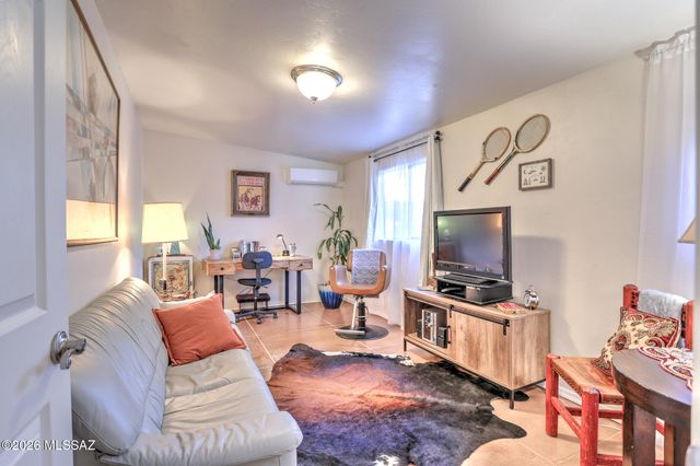 1632 N Tyndall Avenue, Tucson, AZ 85719