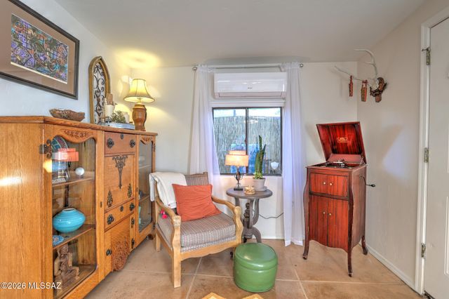 1632 N Tyndall Avenue, Tucson, AZ 85719