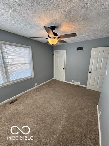 1629 W US Highway 136, Crawfordsville, IN 47933