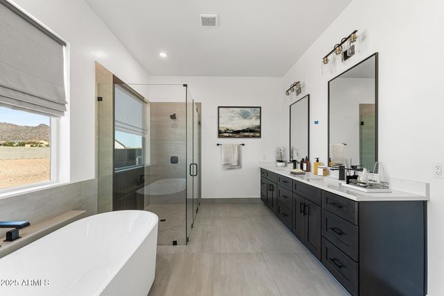 20256 W Highland Avenue, Litchfield Park, AZ 85340