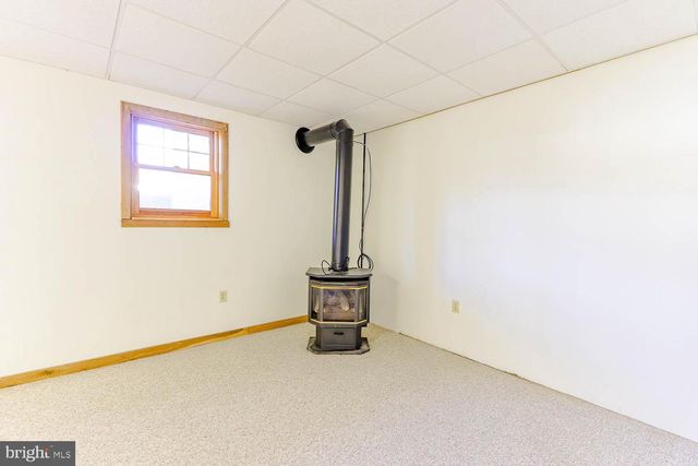 10 FLATLAND RD, Lewistown, PA 17044