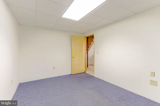 10 FLATLAND RD, Lewistown, PA 17044