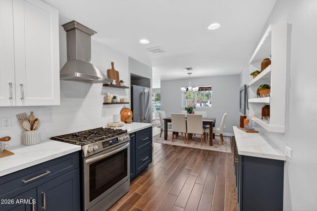3839 E VERNON Avenue, Phoenix, AZ 85008