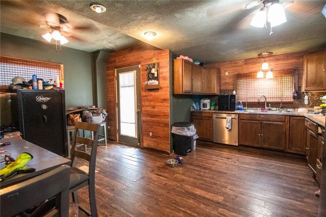 138 W Williams Street, Corning City, NY 14830