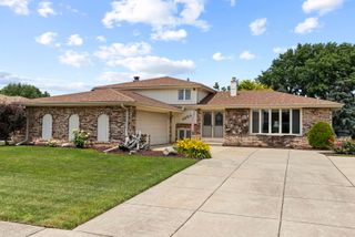 12026 Somerset Road, Orland Park, IL 60467