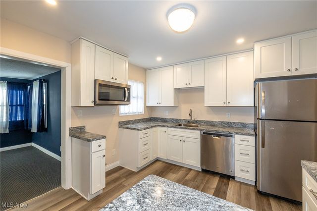 670 Hemlock Drive, Euclid, OH 44132