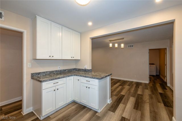 670 Hemlock Drive, Euclid, OH 44132