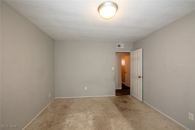 670 Hemlock Drive, Euclid, OH 44132