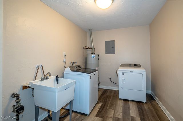 670 Hemlock Drive, Euclid, OH 44132