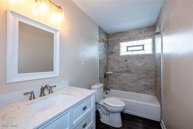 670 Hemlock Drive, Euclid, OH 44132