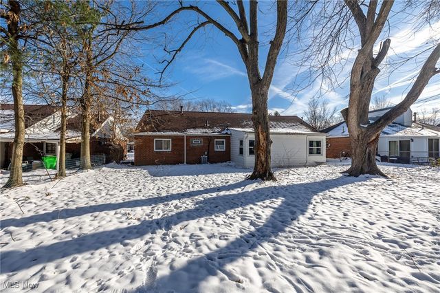 670 Hemlock Drive, Euclid, OH 44132