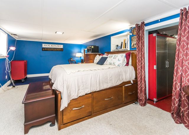 50 Hatherly Road, Waltham, MA 02451