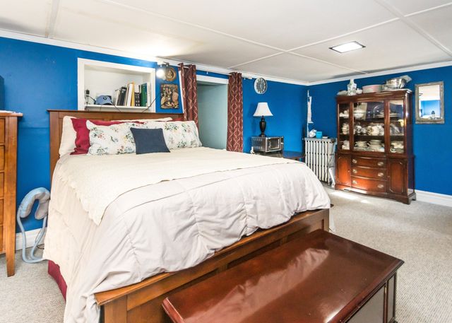 50 Hatherly Road, Waltham, MA 02451