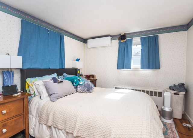 50 Hatherly Road, Waltham, MA 02451