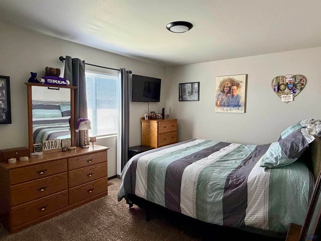 4450 MISTY WOODS LN, Rapid City, SD 57701