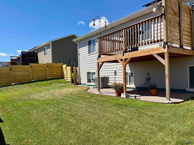 4450 MISTY WOODS LN, Rapid City, SD 57701