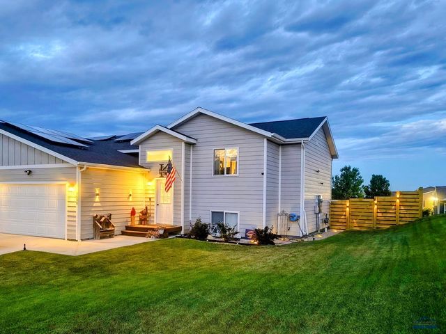 4450 MISTY WOODS LN, Rapid City, SD 57701