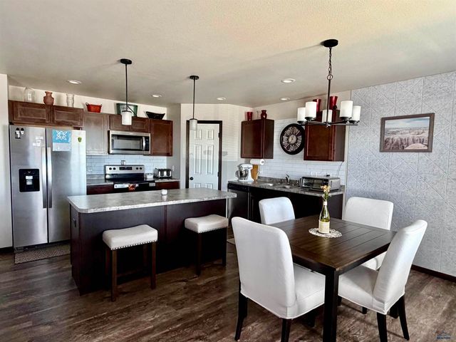 4450 MISTY WOODS LN, Rapid City, SD 57701