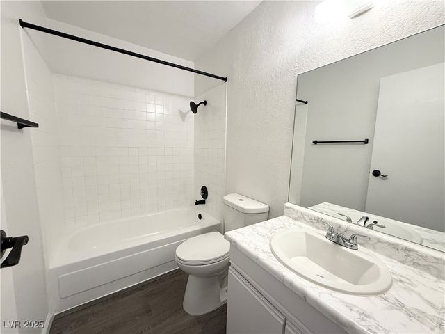 6217 Bellota Drive B, Las Vegas, NV 89108