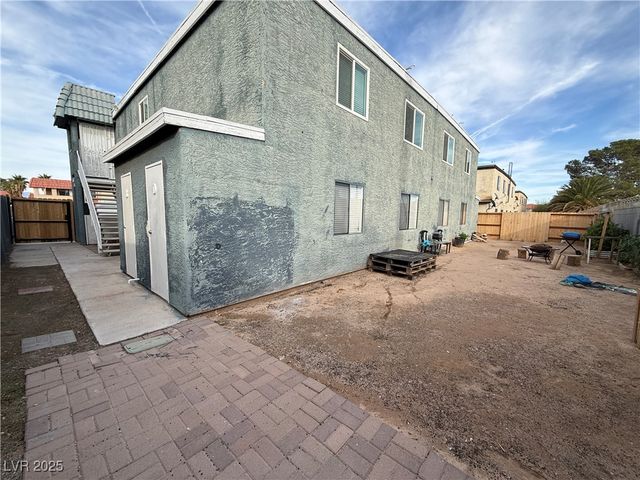 6217 Bellota Drive B, Las Vegas, NV 89108