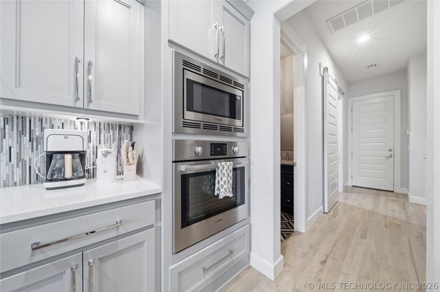 405 E 127th Place S, Jenks, OK 74037