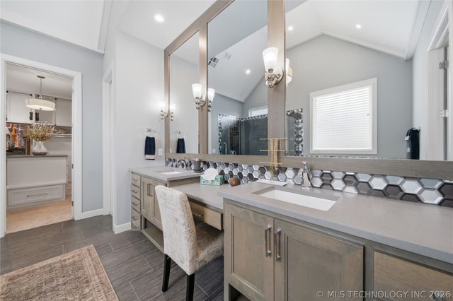 405 E 127th Place S, Jenks, OK 74037