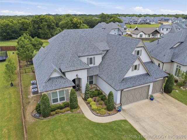405 E 127th Place S, Jenks, OK 74037