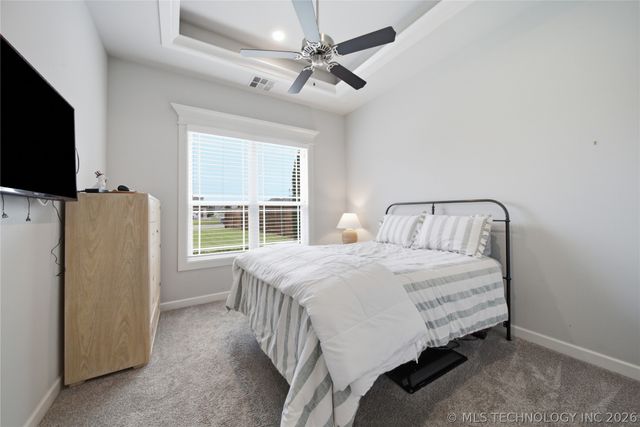 405 E 127th Place S, Jenks, OK 74037