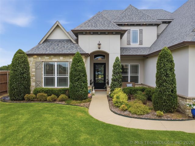 405 E 127th Place S, Jenks, OK 74037