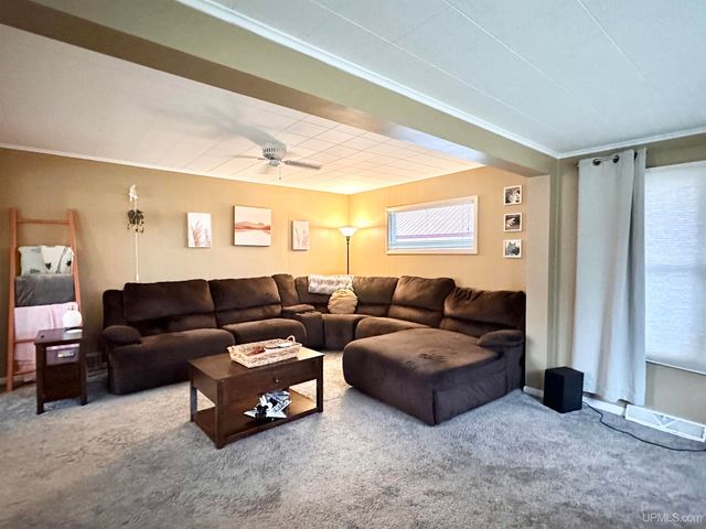 301 Cleveland Avenue, Kingsford, MI 49802